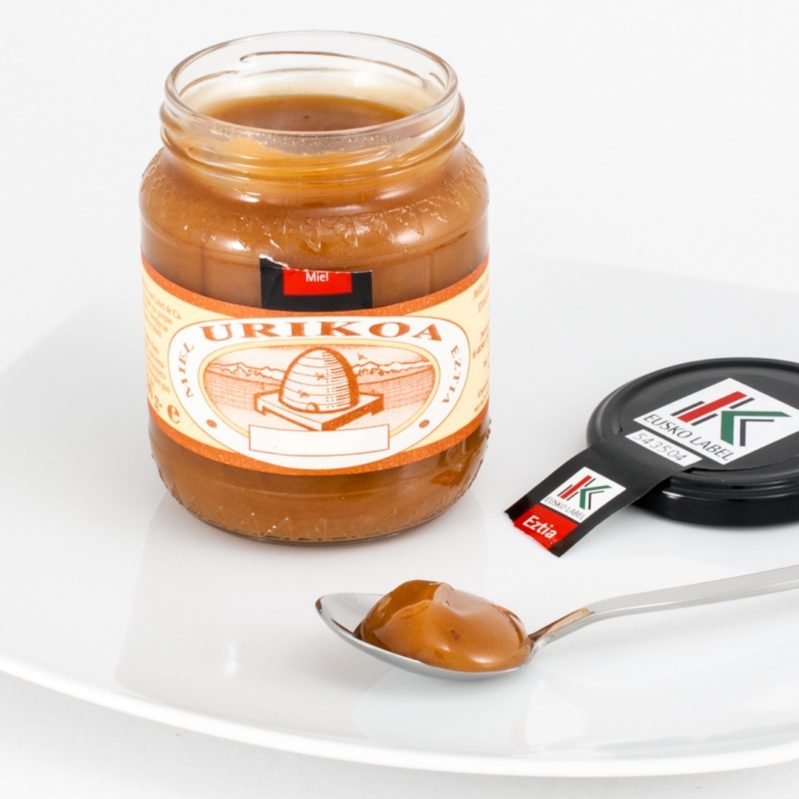 TARRO 1/2 KILO MIEL DE BOSQUE, URIKOA EZTIA